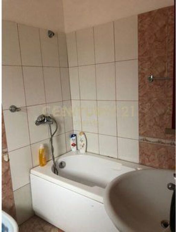 APARTMENT FOR RENT 3+1+2, AT THE ENTRANCE OF AMERICAN VILLAS, TIRANA!