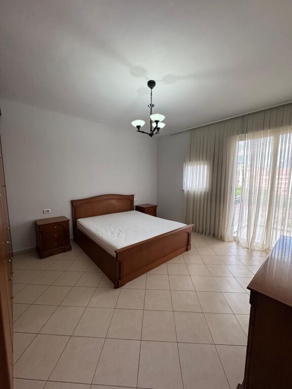 🏡 Jepet me Qera Apartament 1+1 ne Don Bosko afer Kompleksit Vizion Plus, 500 mij leke
