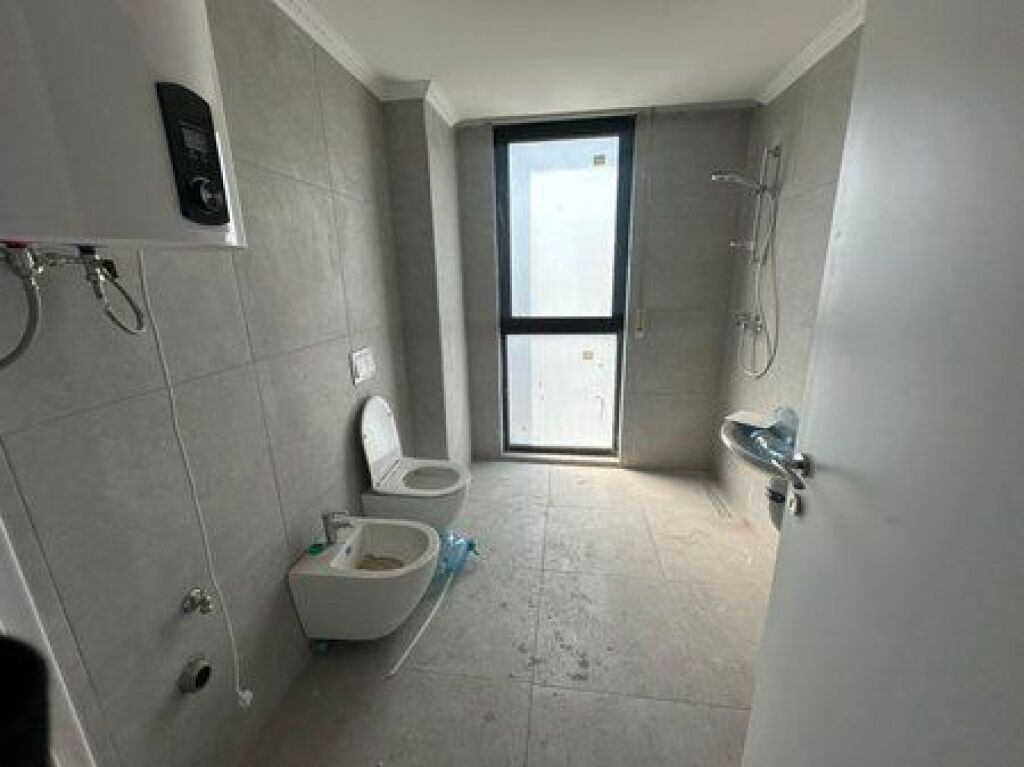 We offer for rent Apartment 2+1+2 + Parking Spot in the “Akses Tirana” Complex