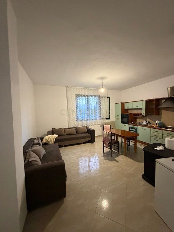 Apartament 2+1 me Qera në Lagjen 17, Durrës