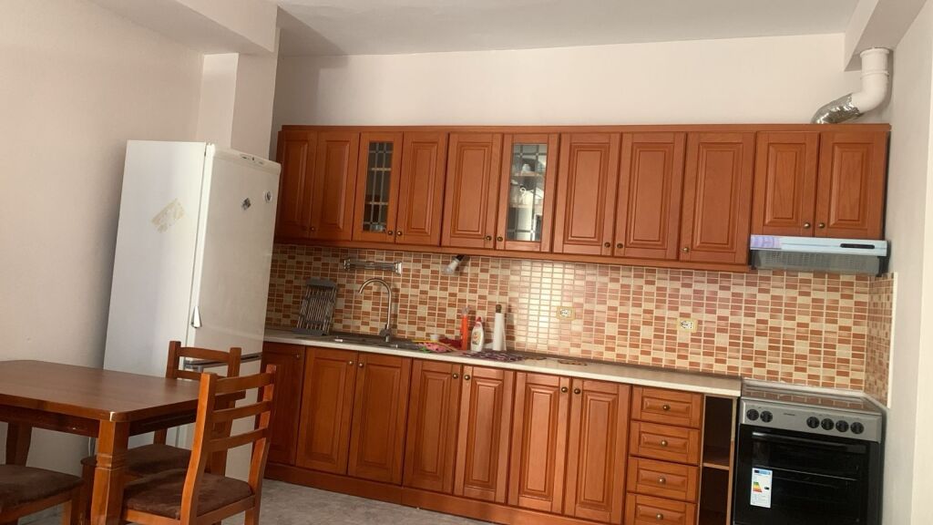 Furnished studio apartment for rent for two people in Vasil Shanto.