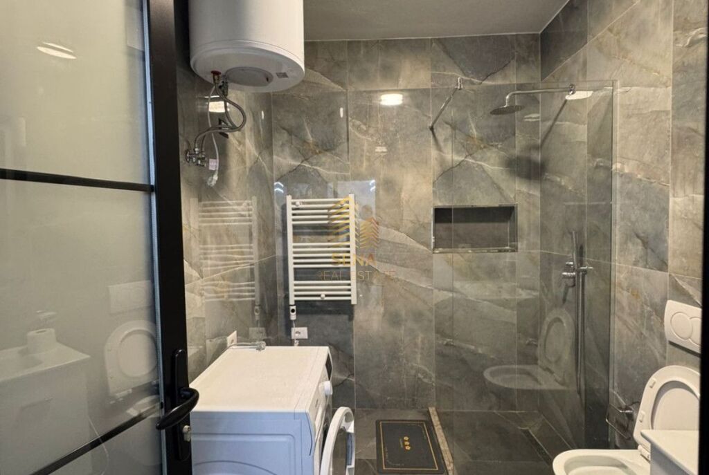 Affitto, Appartamento 1+1+BLK, Viale Zogu I, 650 Euro