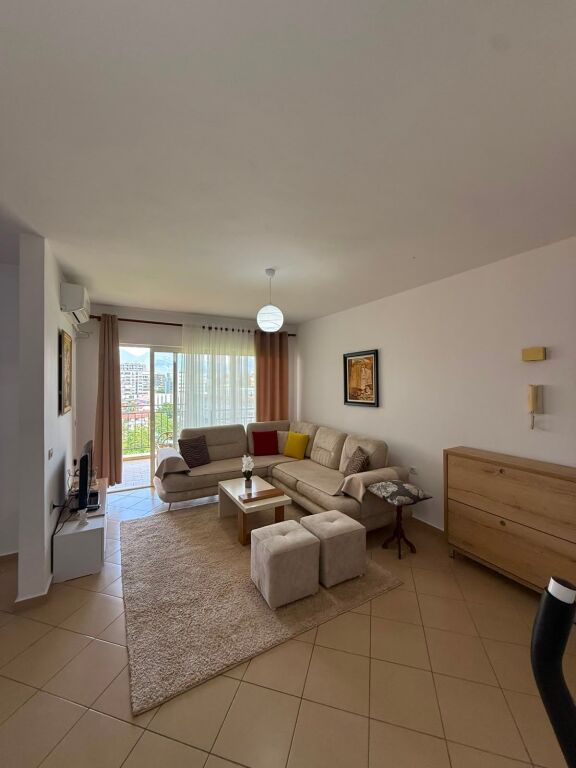 Campo Aviazione 2+1 In Affitto
