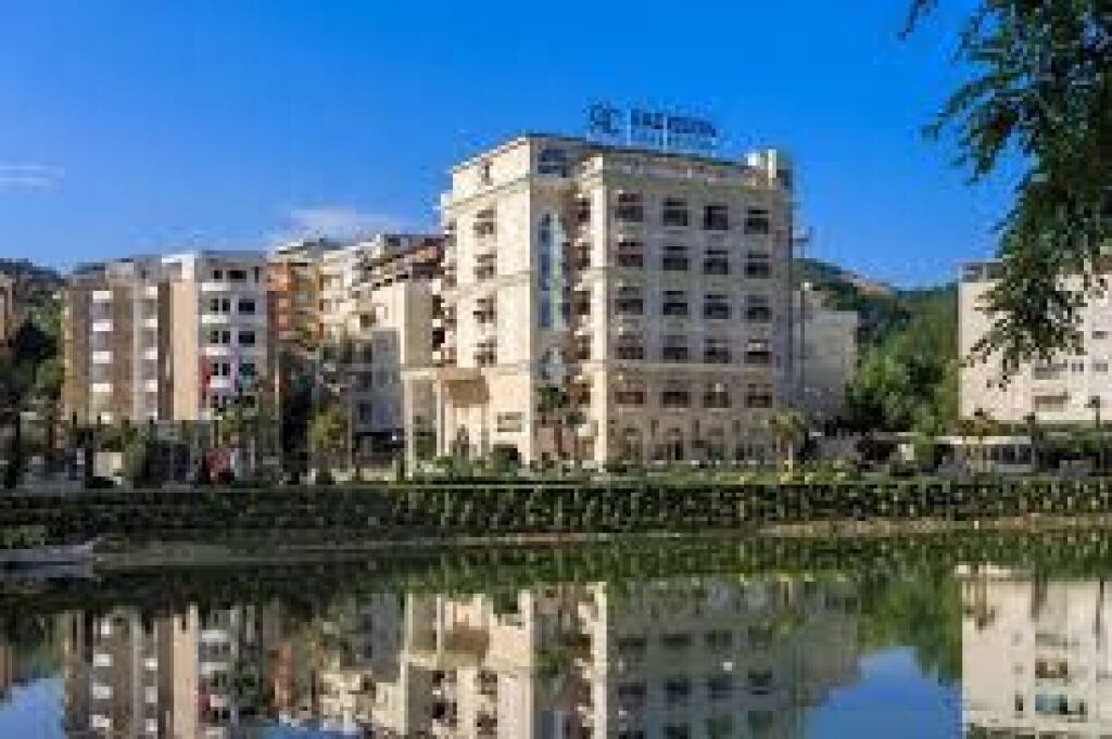 In vendita, Appartamento 2+1+2 Balconi, Lago Secco, Tirana