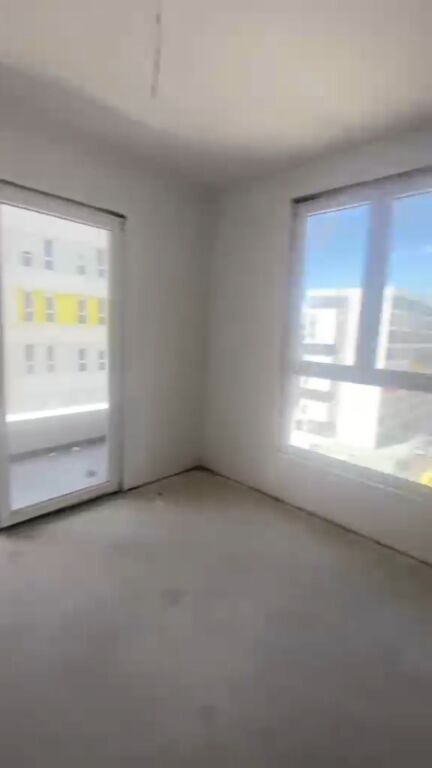 Shitet Apartament 2+1+Parkim  Univers City