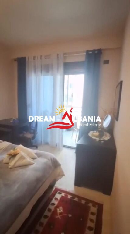 Apartment 1+1 for rent in the area of the Paris Commune (ID 42111579)