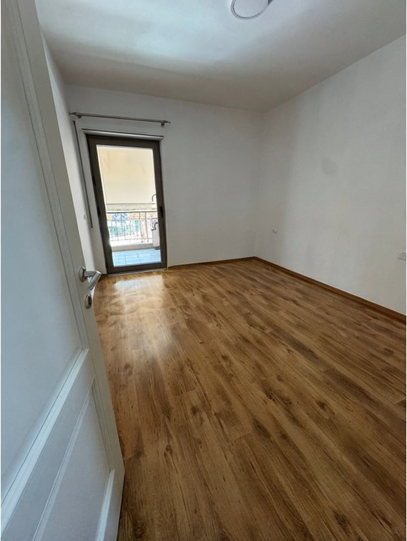 Apartment 1+1 For Rent in Delijorgji Complex, Tirana (650€ or 800€)