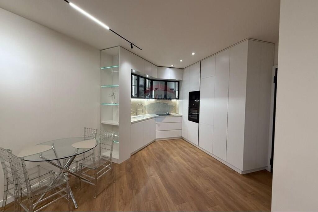 Appartamento di Lusso in Vendita a White Hill