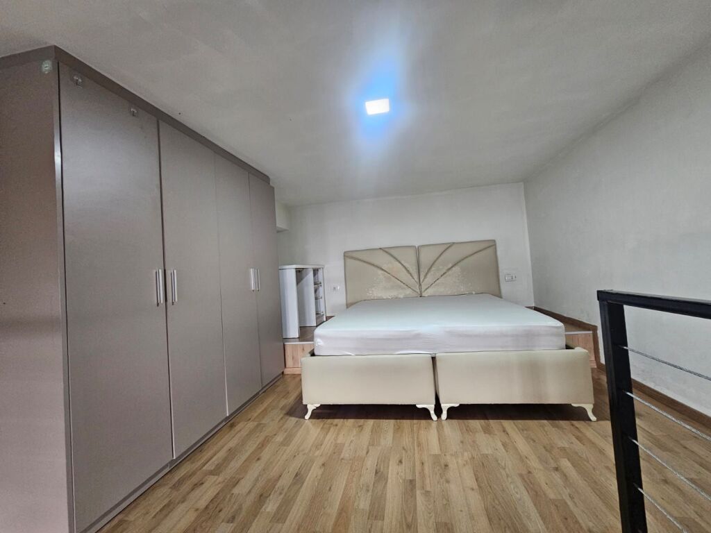 Jepet me qira apartament 1+1