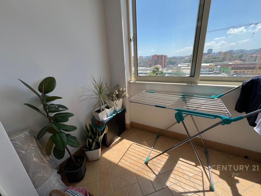 Apartament 2+1 me qera tek Rr 5 Maji 550 € /Muaj