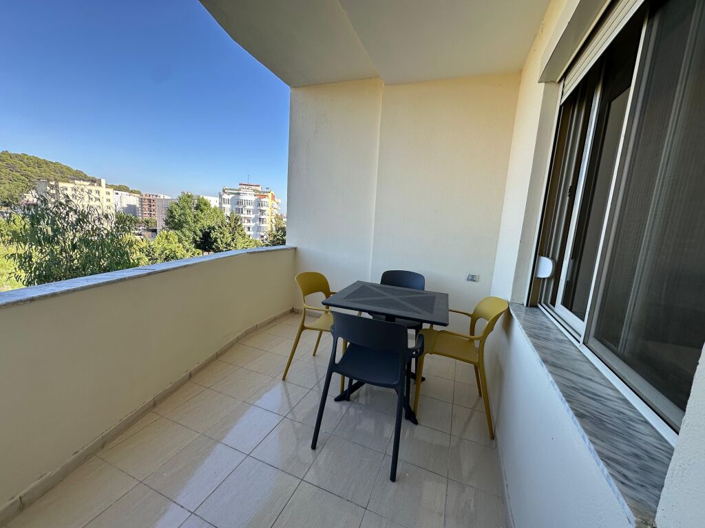Apartment 1+1 for sale – Mali i robit
