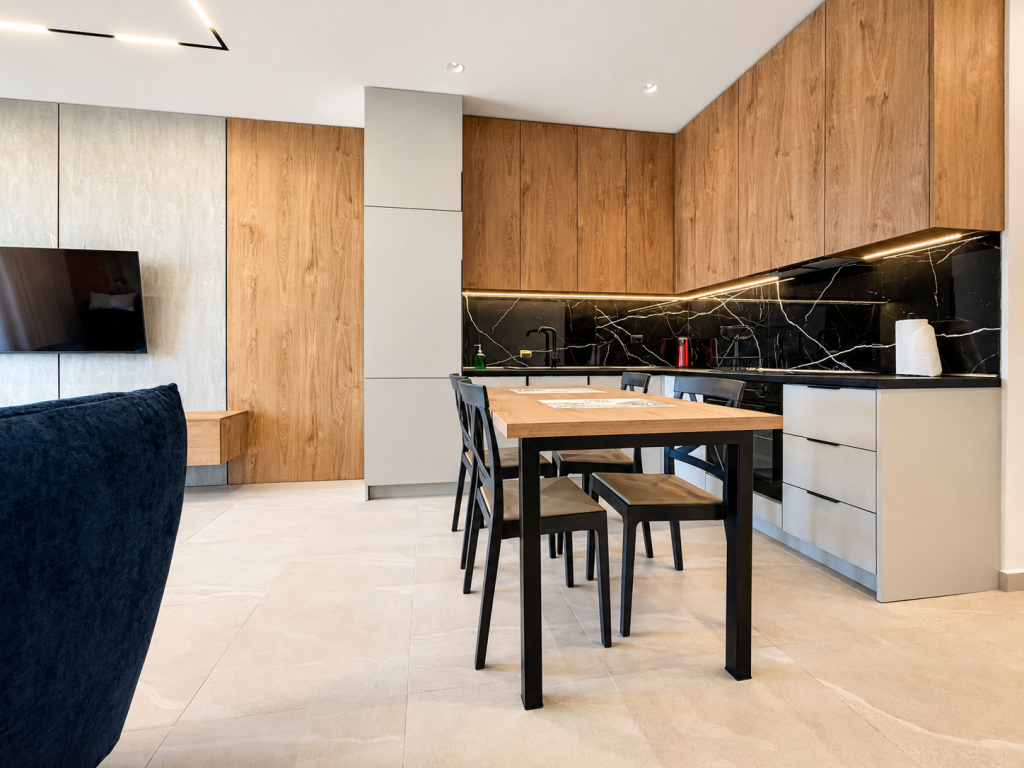 Shitet Apartament 1+1 i Mobiluar me Pamje Deti - Qerret, Kavajë