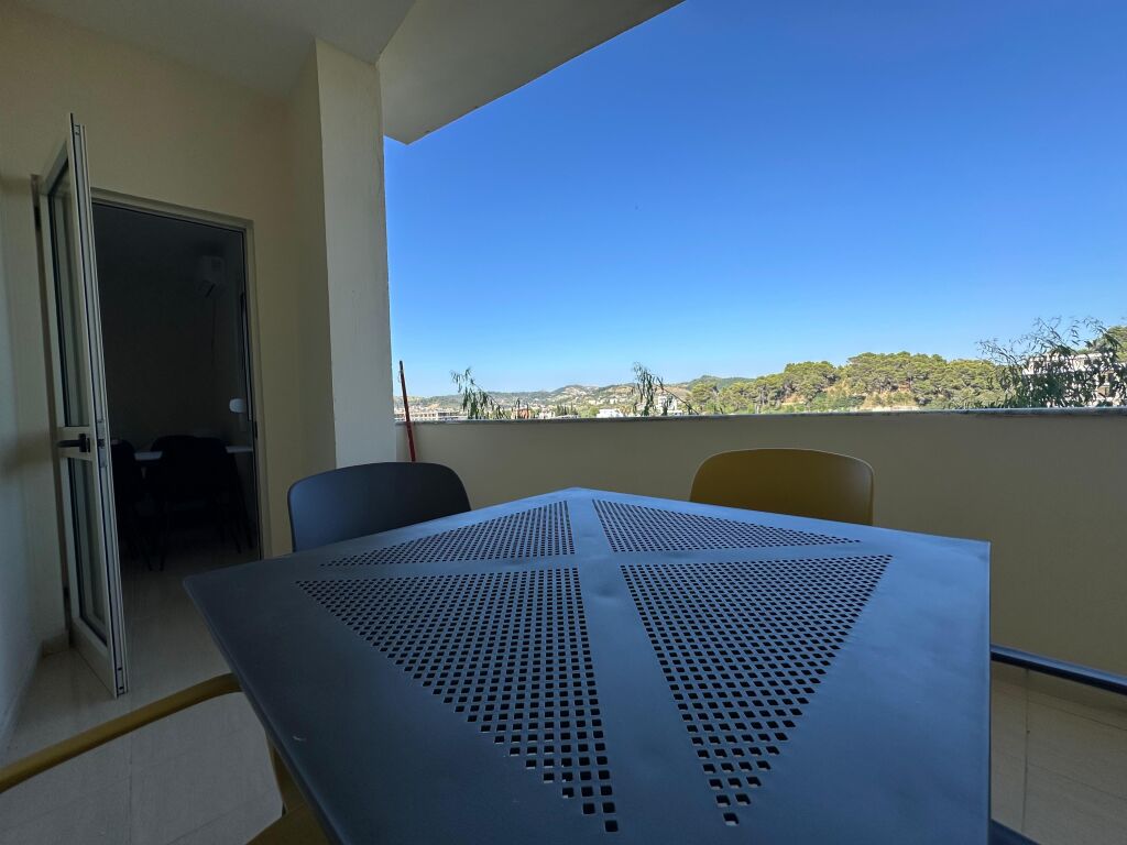 Apartment 1+1 for sale – Mali i robit