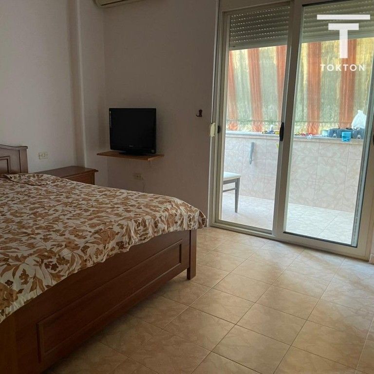 SHITET APARTAMENT 2+1+2, RRUGA: "ISUF ELEZI" TIRANË
