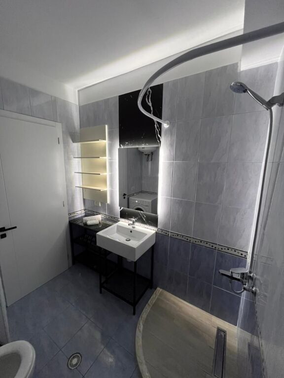 Modern 1+1 apartment for rent + parking spot at Liqeni i Thate