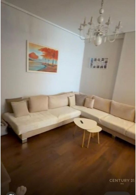 APARTAMENT 2+1 PER SHITJE TEK KODRA E DIELLIT ! 210,000 €