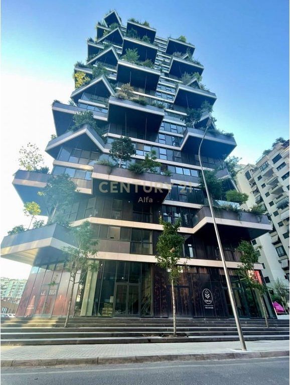 Spazio Premium nel Vertical Forest Tirana – 169.31m² | Piano 1 | Facciata con Visibilità