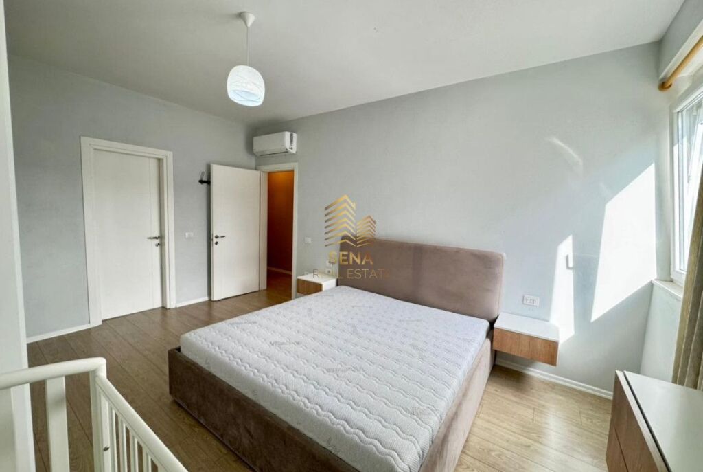 Shitet, Apartament 2+1+2+Bllk,Liqeni i Thate-Kompleksi FZ, 278,000 Euro