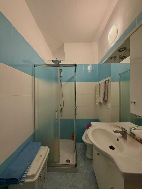 Shitet: Apartament 2+1, pranë Shkollës së Muzikës, Vlorë