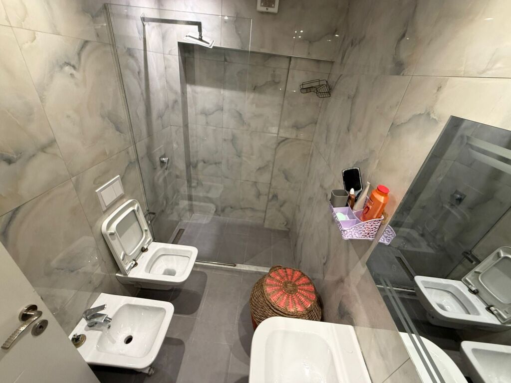 Apartament Me Qera 2+1 Tek Stacioni i Trenit (ID B220309) Tirane