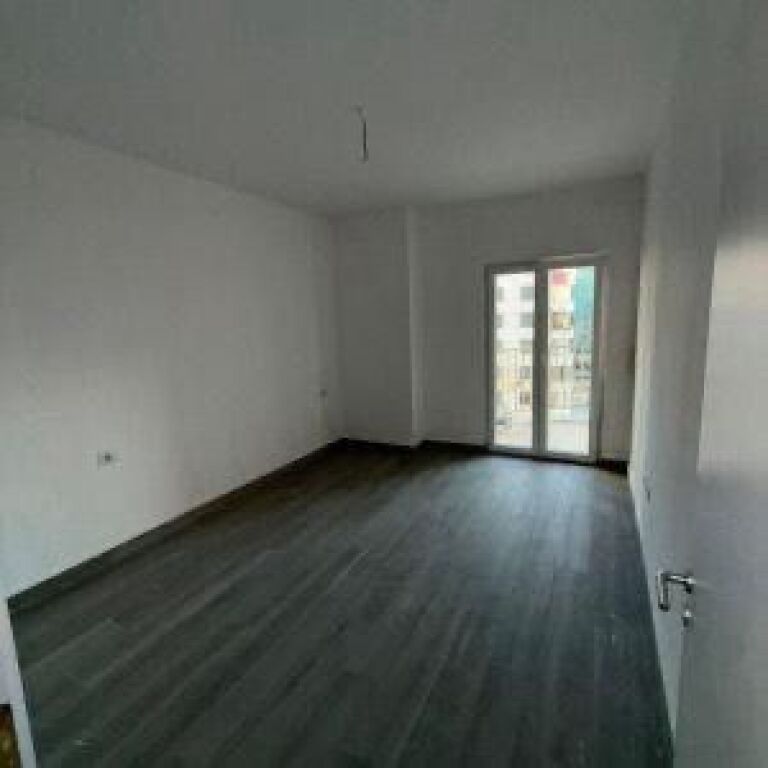 🏢 Appartamento 1+1 in Affitto📍 Via Hysni Gerbolli, parallela a Ring Center