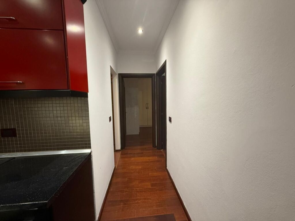 Shitet Apartament 2+1+2, Rr. E Kosovarëve, Tirane