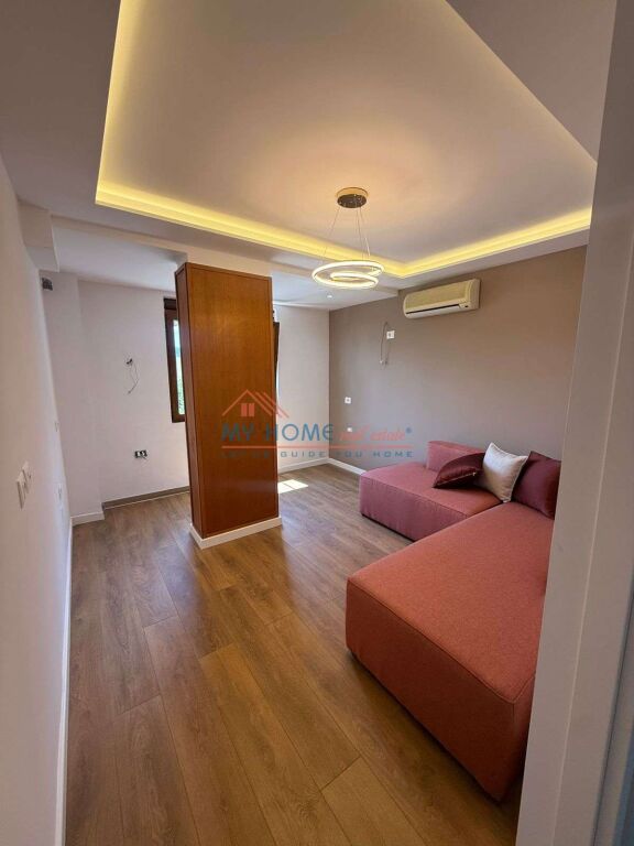 Shiten 3 apartamente 1+1 tek Mozaiku ne Tirane