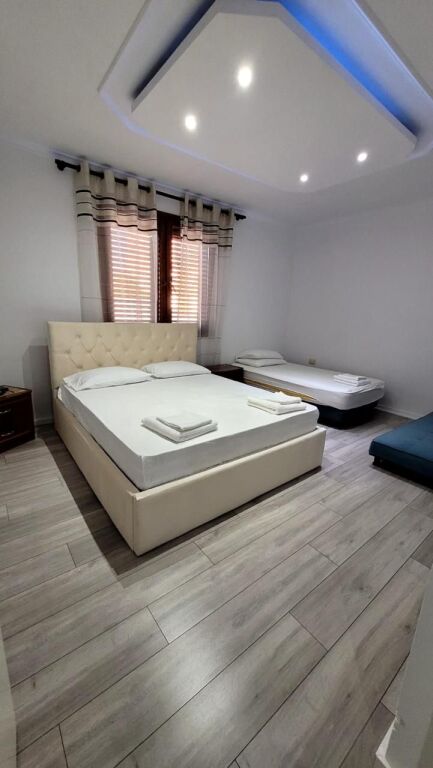 Apartament me qera 2+1 te Medreseja