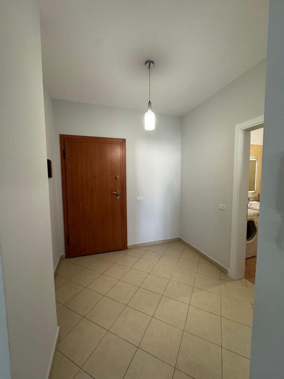 1+1,don bosko vicino credins bank,500 mila lek