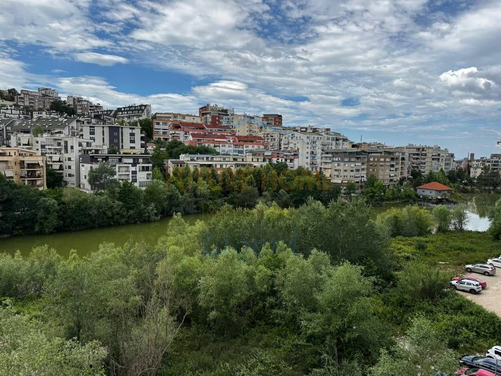 For sale, 2+1 Apartment, Dry Lake, Tirana.