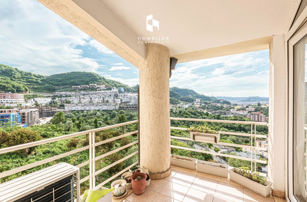 Duplex 3+1 Për Shitje📍 Rez.Kodra e Diellit I / 3+1+2wc &amp; 2 ballkone &amp; depo* 121 m2 total ( E mobiluar) 249K 🔥🔥