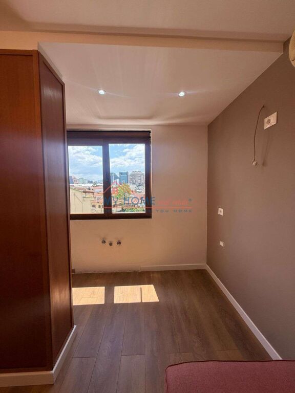 Shiten 3 apartamente 1+1 tek Mozaiku ne Tirane