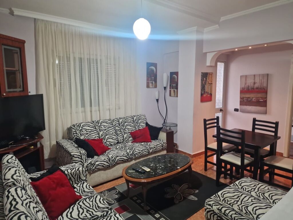 Appartamento 2+1 in affitto in Via Dritan Hoxha !