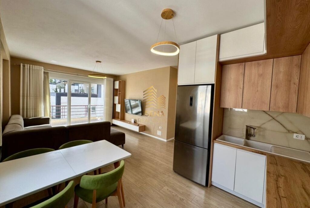 Shitet, Apartament 2+1+2+Bllk,Liqeni i Thate-Kompleksi FZ, 278,000 Euro