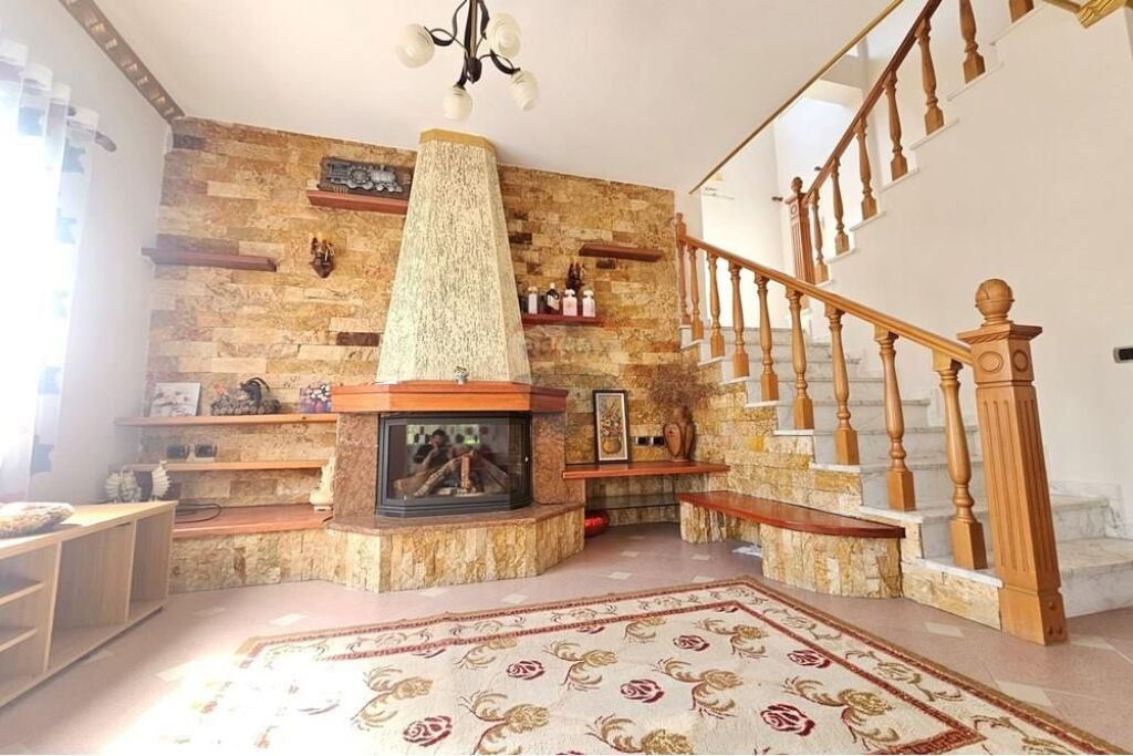 Villa in affitto Blocco delle Ville Selite