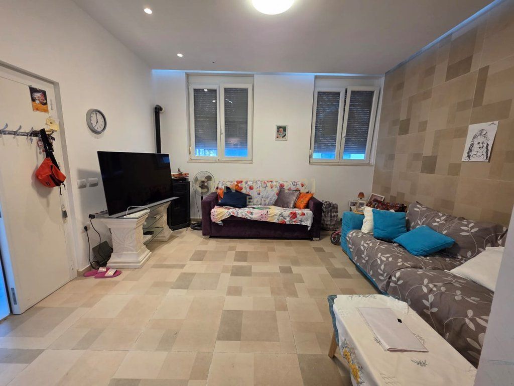 Duplex for Sale in Golem Near the Sea !