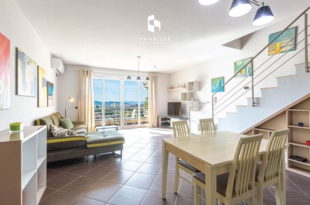 Duplex 3+1 Për Shitje📍 Rez.Kodra e Diellit I / 3+1+2wc &amp; 2 ballkone &amp; depo* 121 m2 total ( E mobiluar) 249K 🔥🔥