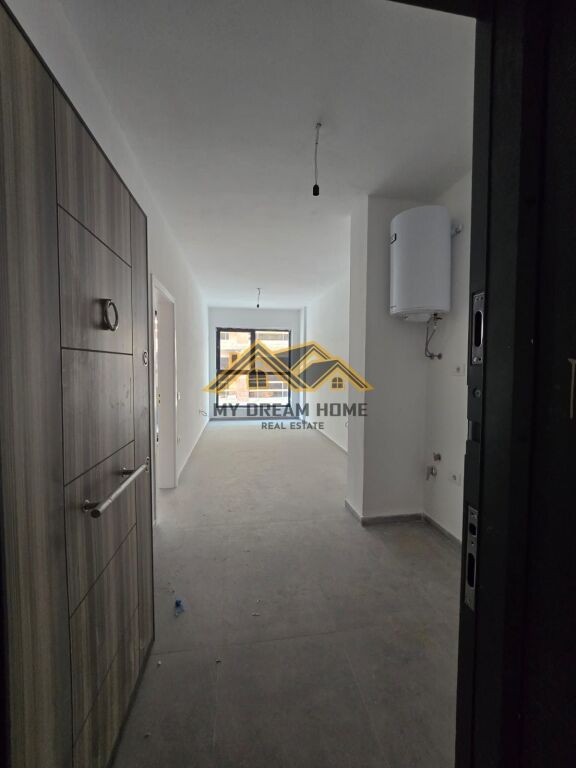 GOLEM, SELLING APARTMENT 1+1 AT LIBURNA RESIDENCE!