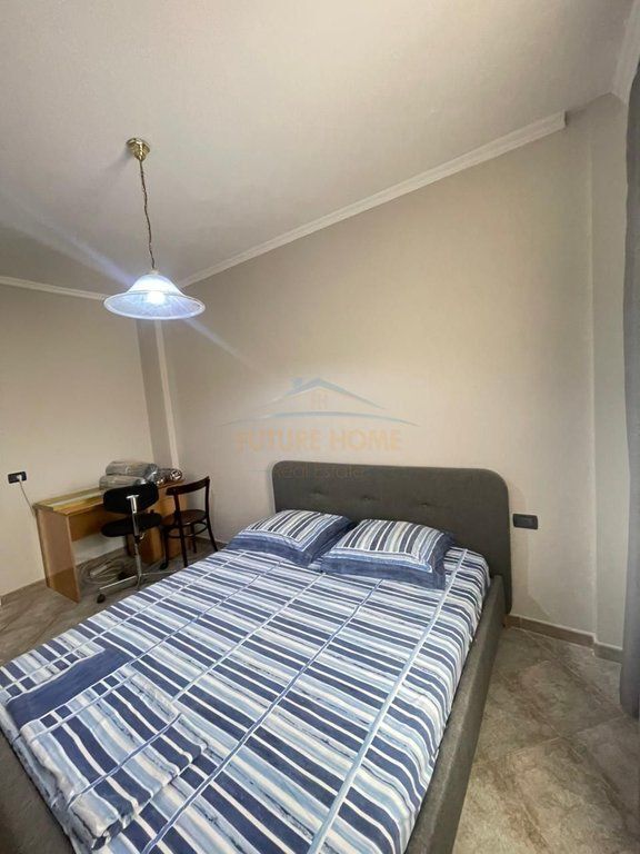 Qera, Apartament 2+1, Myslym Shyri, Tiranë