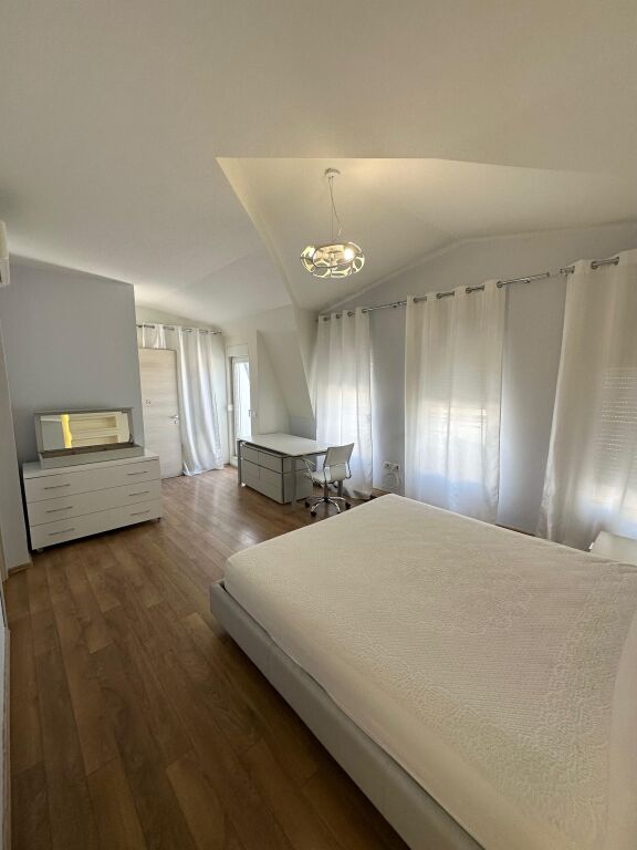 FOR RENT | 4-STORY VILLA AT WHITE HOUSE, TEG