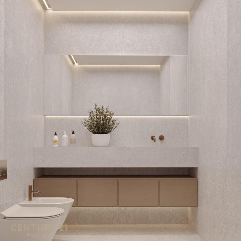 2+1+2+POST PARKIMI PER QERA, DOWNTOWN ONE! 3,999 € /Muaj