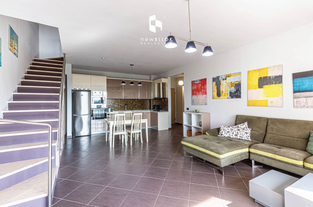 Duplex 3+1 Për Shitje📍 Rez.Kodra e Diellit I / 3+1+2wc &amp; 2 ballkone &amp; depo* 121 m2 total ( E mobiluar) 249K 🔥🔥
