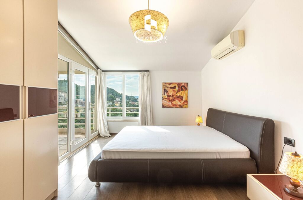 Duplex 3+1 Për Shitje📍 Rez.Kodra e Diellit I / 3+1+2wc &amp; 2 ballkone &amp; depo* 121 m2 total ( E mobiluar) 249K 🔥🔥