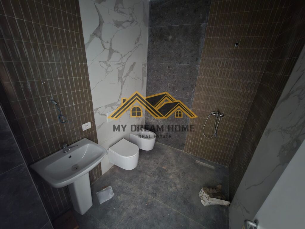 GOLEM, SELLING APARTMENT 1+1 AT LIBURNA RESIDENCE!