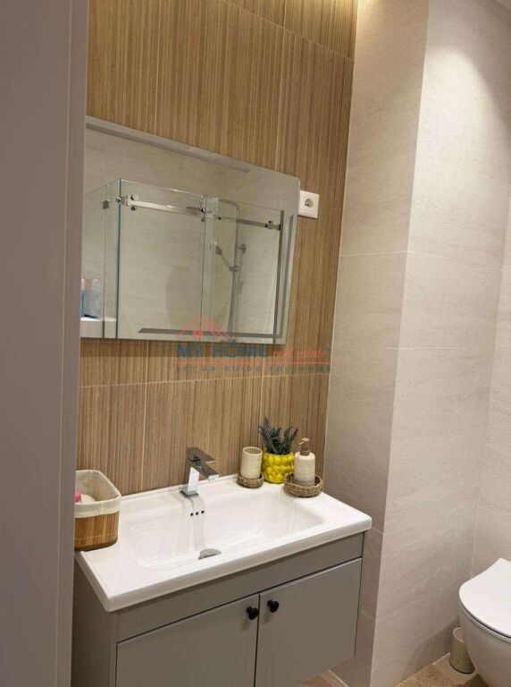 Apartament 1+1 me Qira te Zogu i Zi ne Tirane
