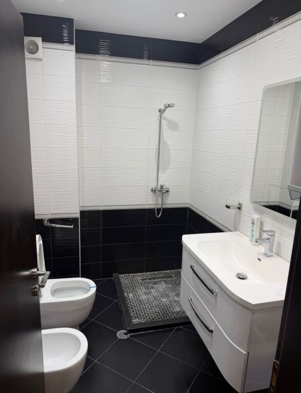 APARTAMENT ME QERA 2+1 - YZBERISHT, TIRANE