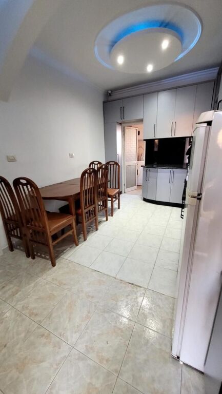 Apartament me qera 2+1 te Medreseja