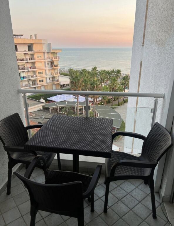 Apartment for Sale with Sea View &amp; Pool – Shkembi i Kavajes