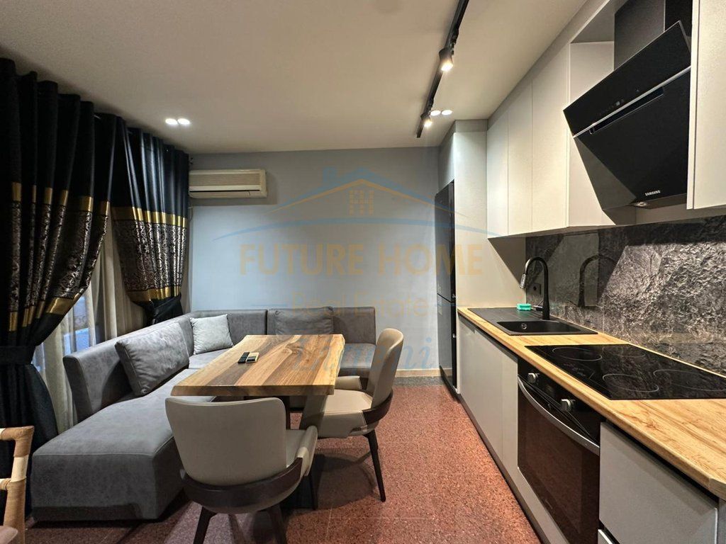 Shitet, Apartament 1+1, Shallvaret, Tiranë