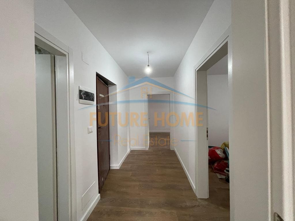 Qira, Apartament 2+1, Pazari i Ri.
